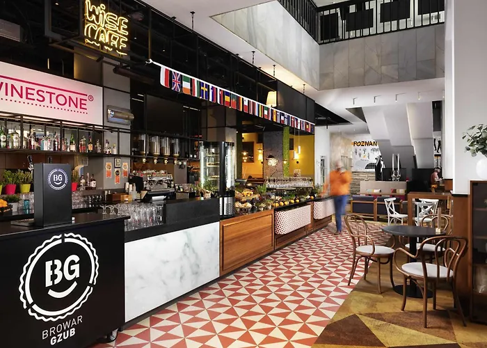 노보텔 센트럼 4*