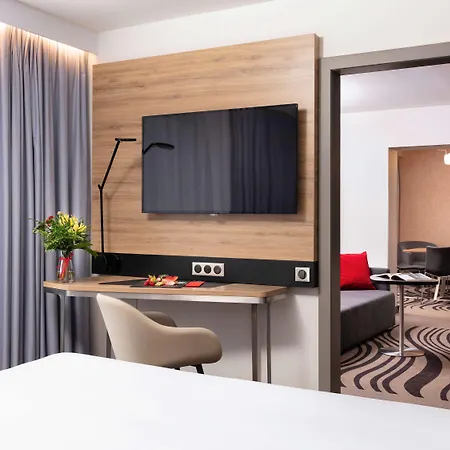Novotel Centrum Отель Познань