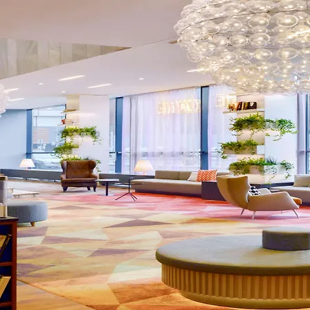 Отель Novotel Centrum 4*