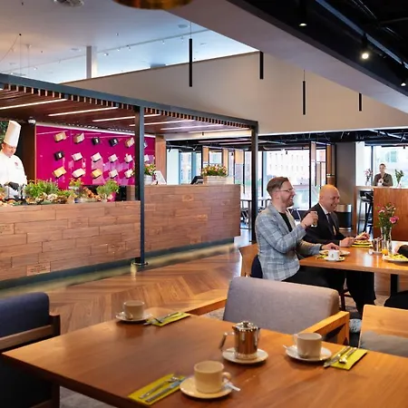 Novotel Centrum Отель 4*