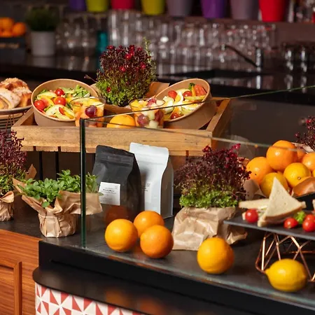 Отель Novotel Centrum 4*