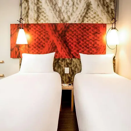 Novotel Centrum Отель 4*