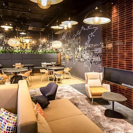 Novotel Centrum Szálloda