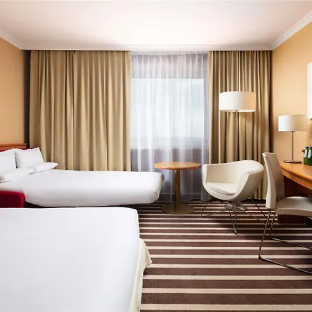 Novotel Centrum Hotel 4*