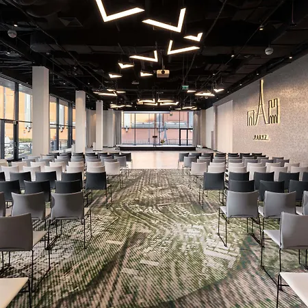 Novotel Centrum Отель 4*