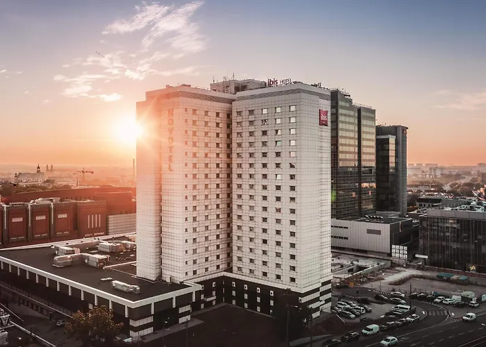 Novotel Centrum Hotel 4*